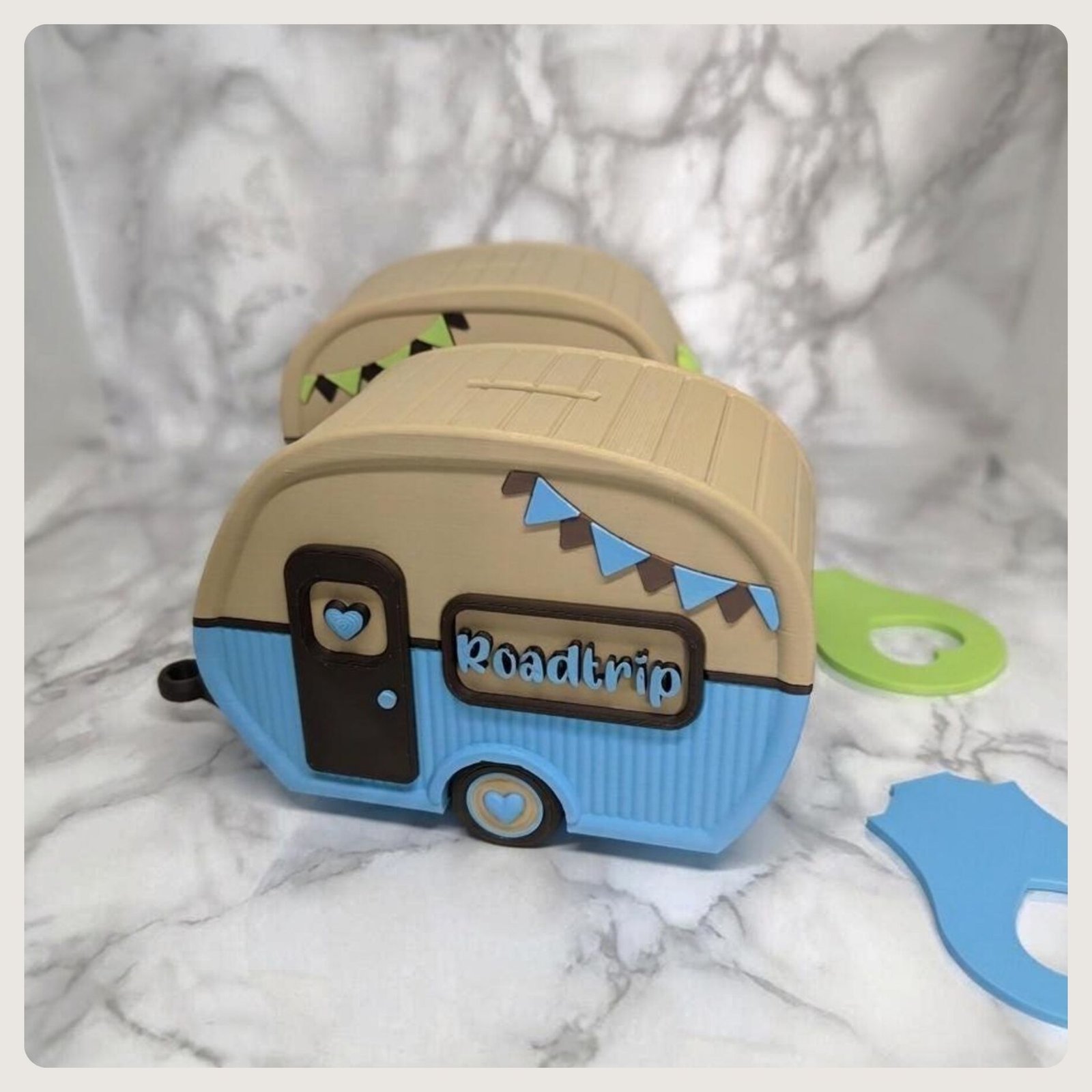 Caravan Bank – Camper Money Box – Road Trip & Camping Fund – Personalized Travel Gift – Camping Lover Gift